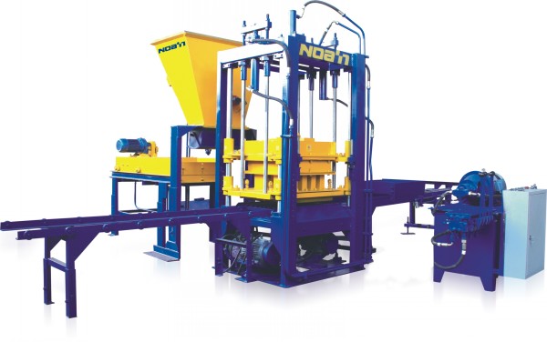 QT2-15 BLOCK MAKING MACHINE