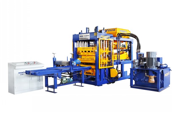 QT6-15 BLOCK MAKING MACHINE