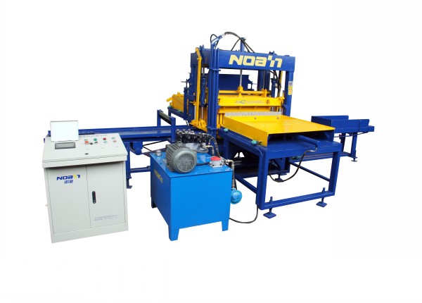 QFT5-15 BLOCK MAKING MACHINE